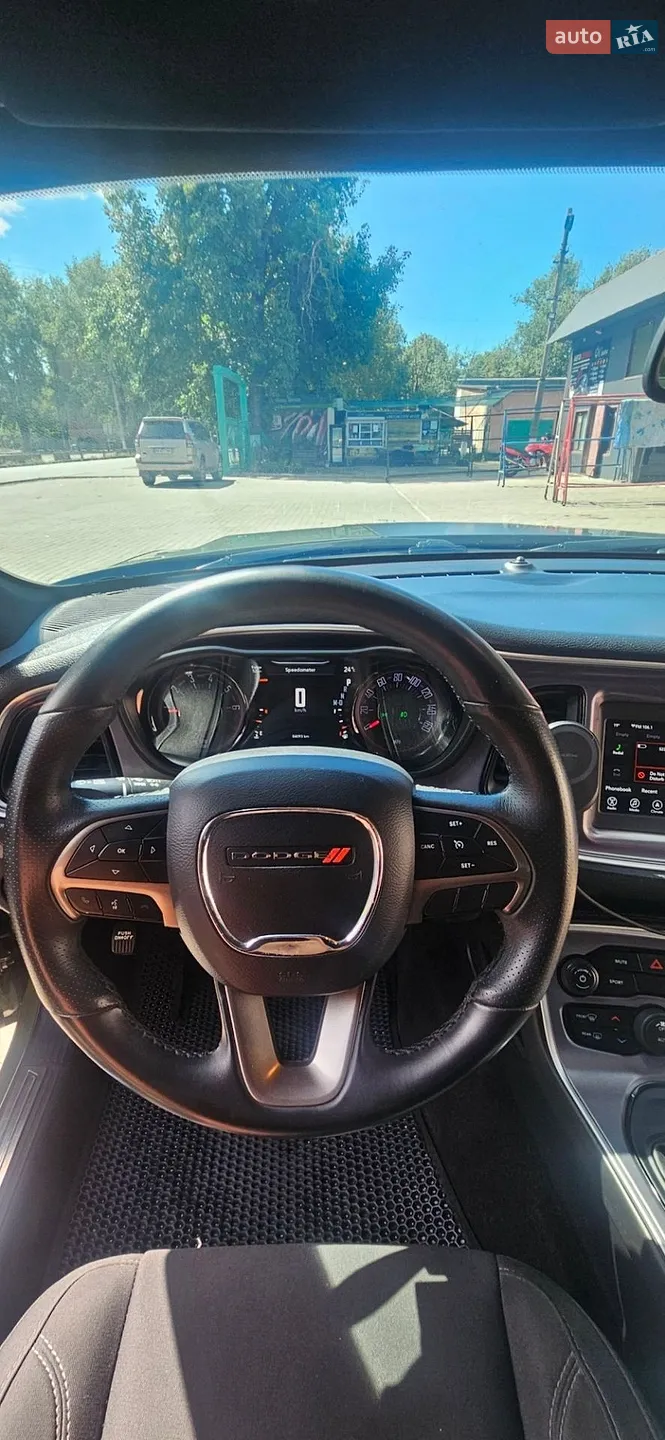 2018 Dodge Challenger - мініатюра 21