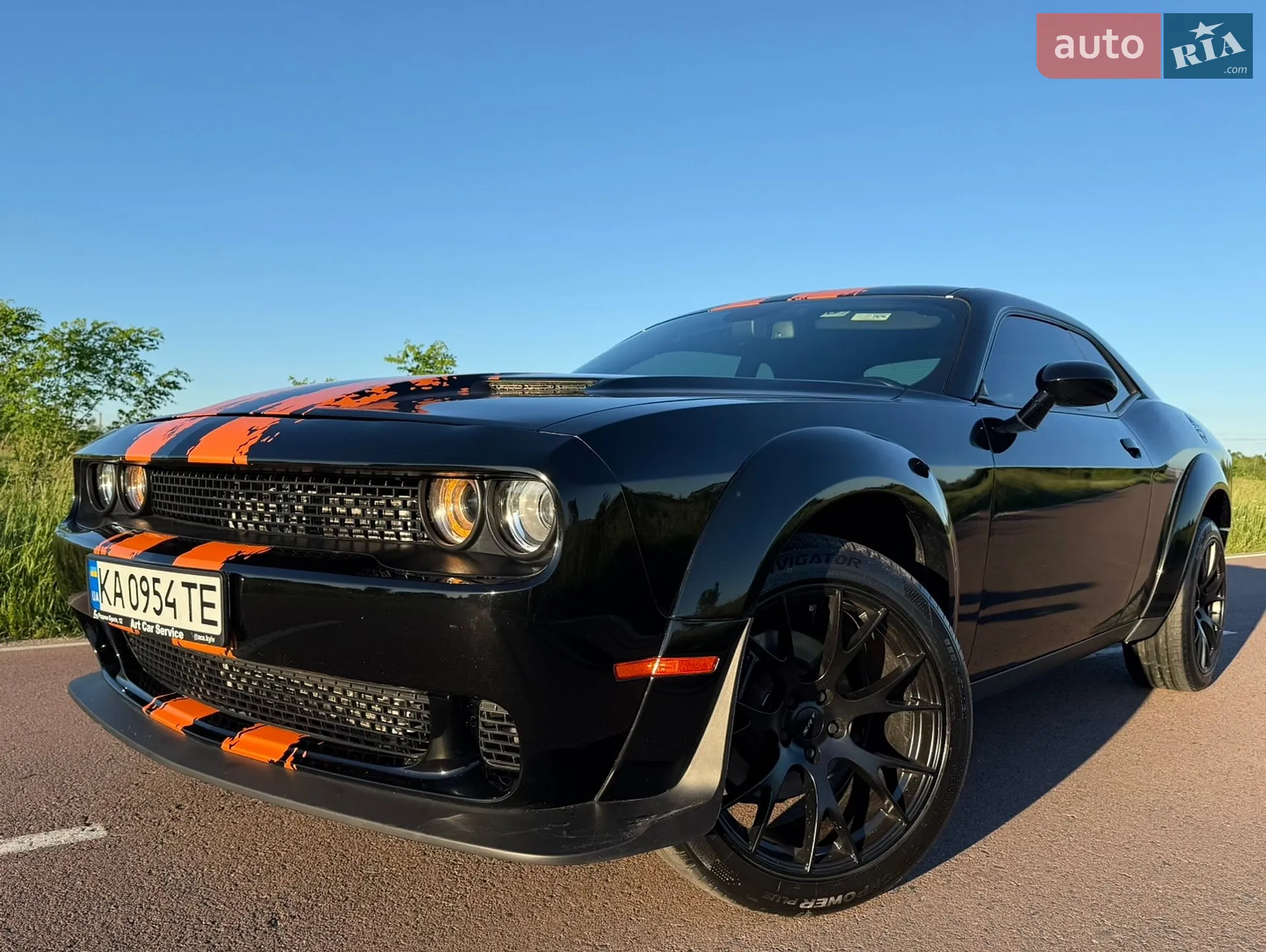 2019 Dodge Challenger - мініатюра 2