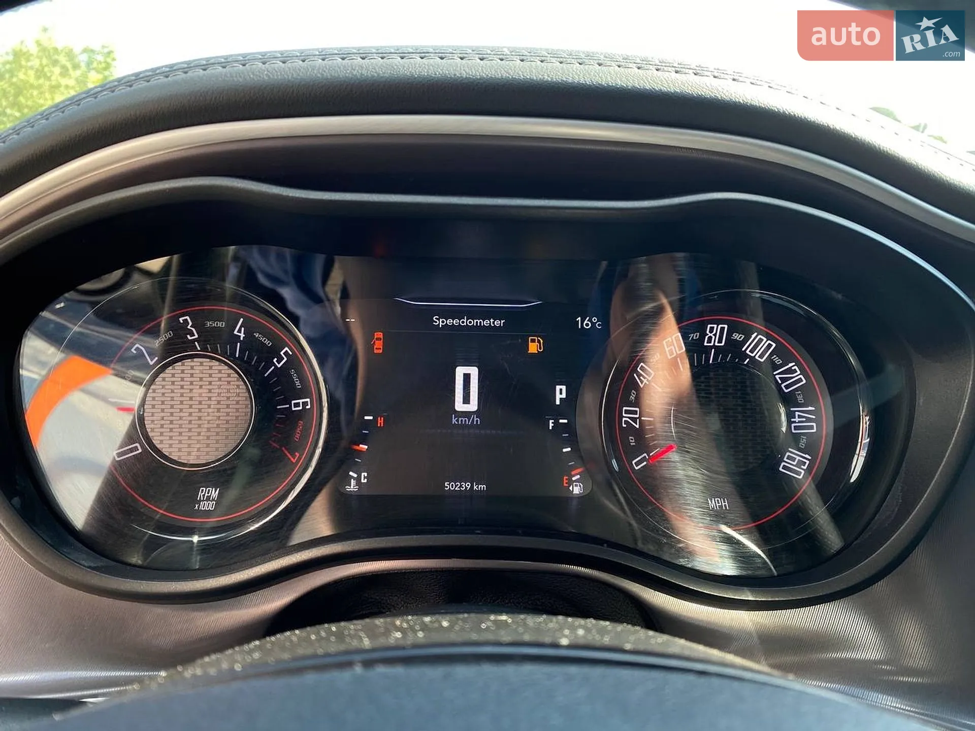 2022 Dodge Challenger - мініатюра 16