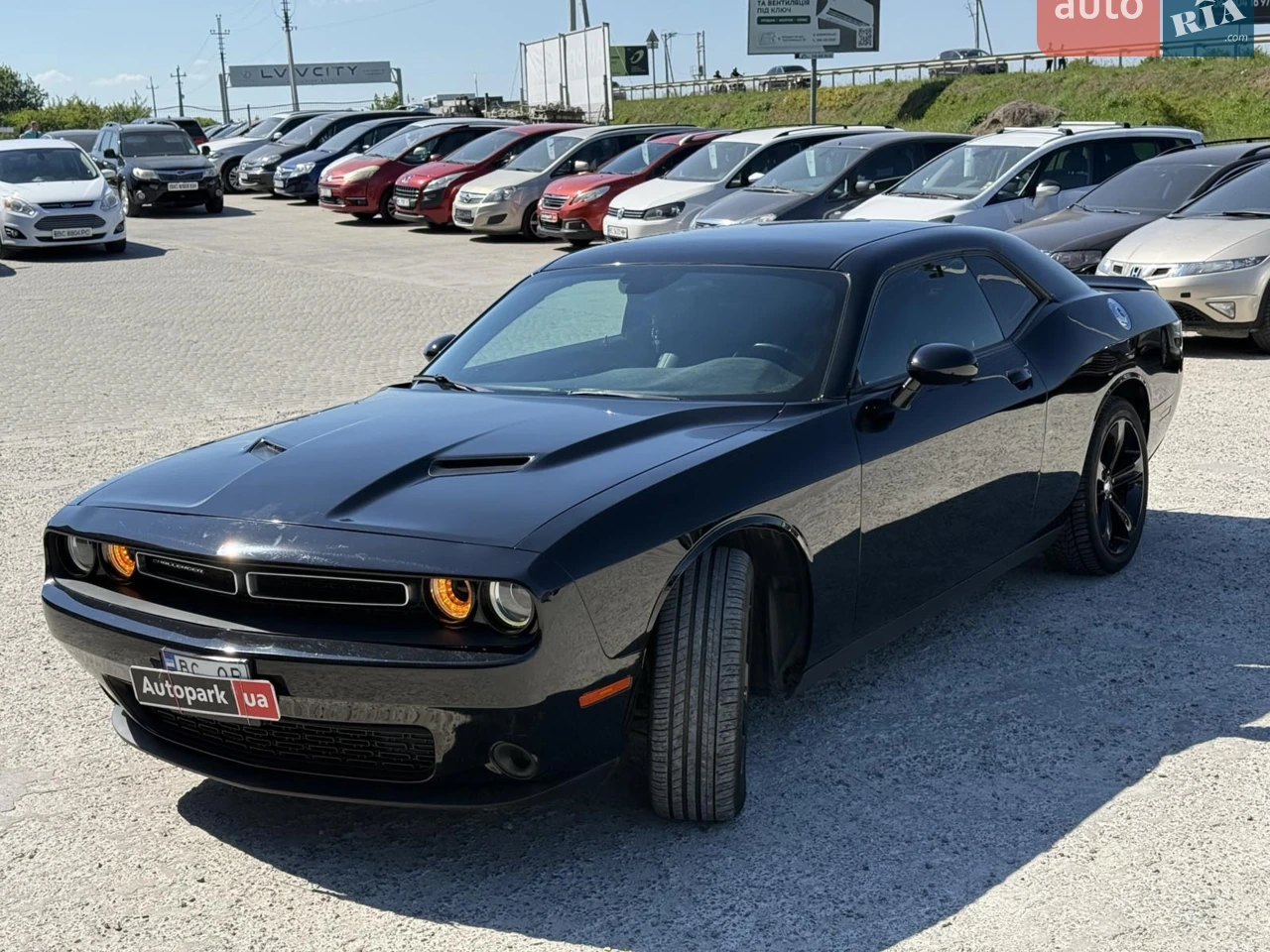 2017 Dodge Challenger - мініатюра 30