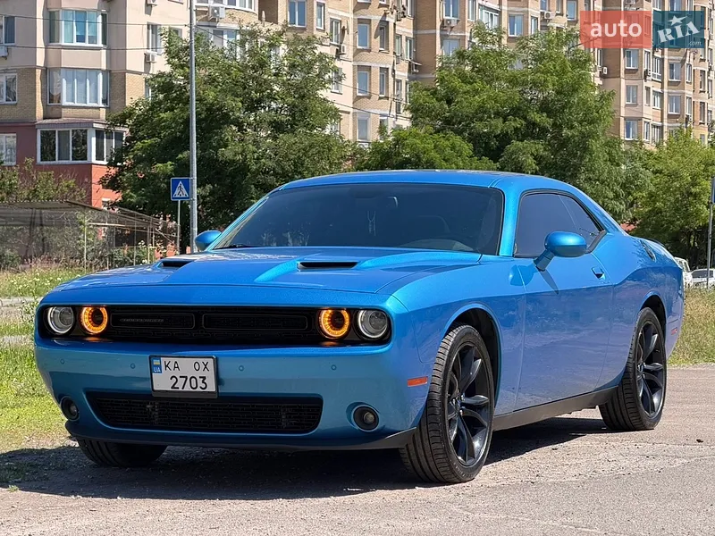 Dodge Challenger