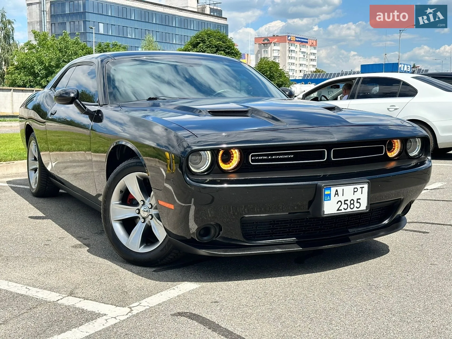 2017 Dodge Challenger - мініатюра 2