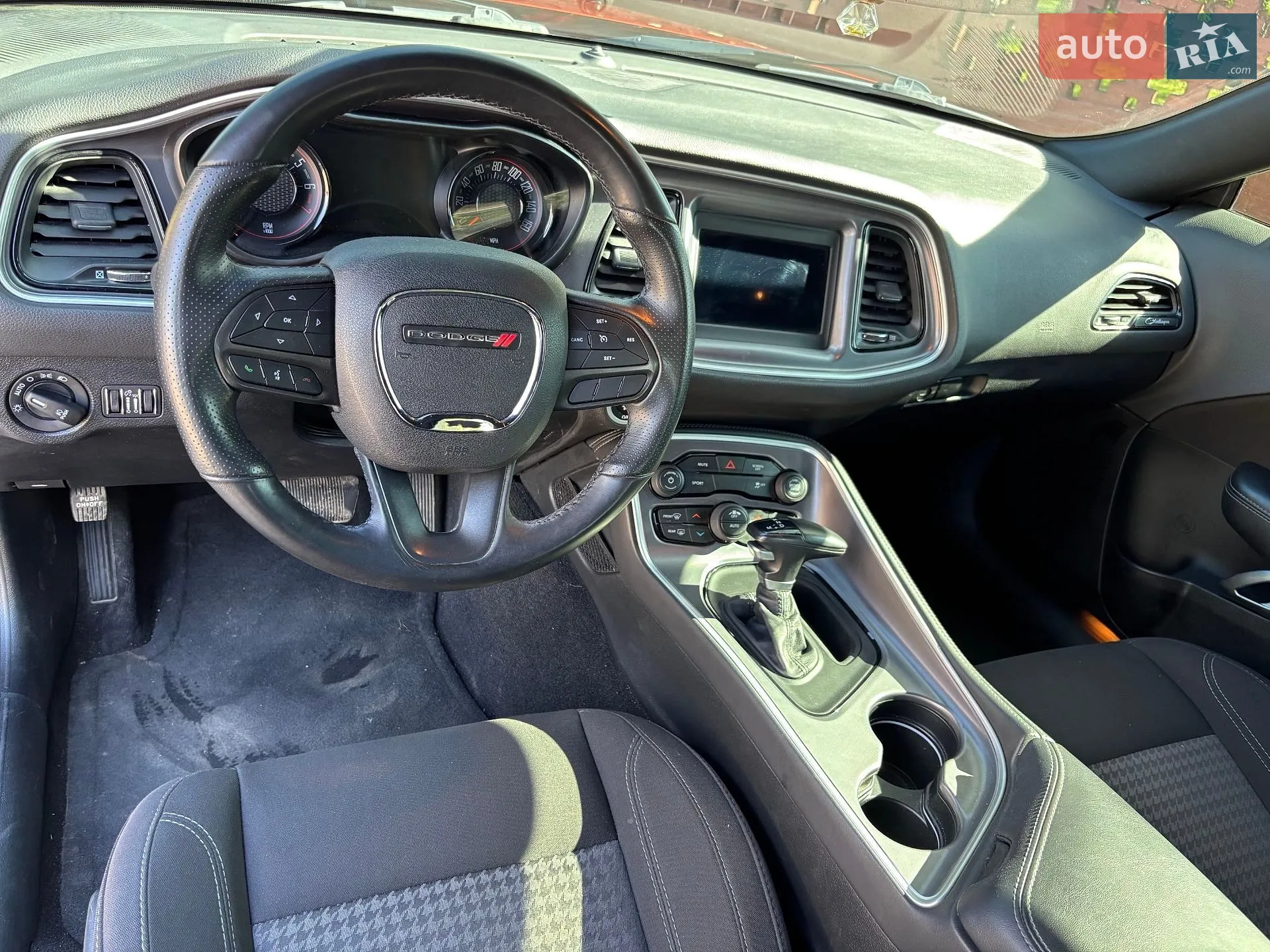 2020 Dodge Challenger - мініатюра 15