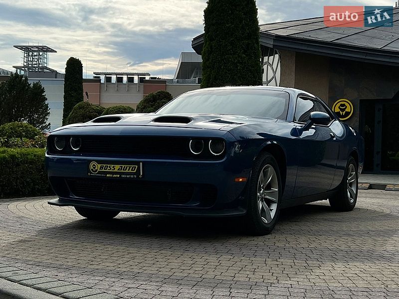 Купе Dodge Challenger 2020 в Львове