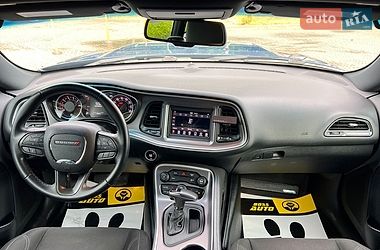 Купе Dodge Challenger 2020 в Львове