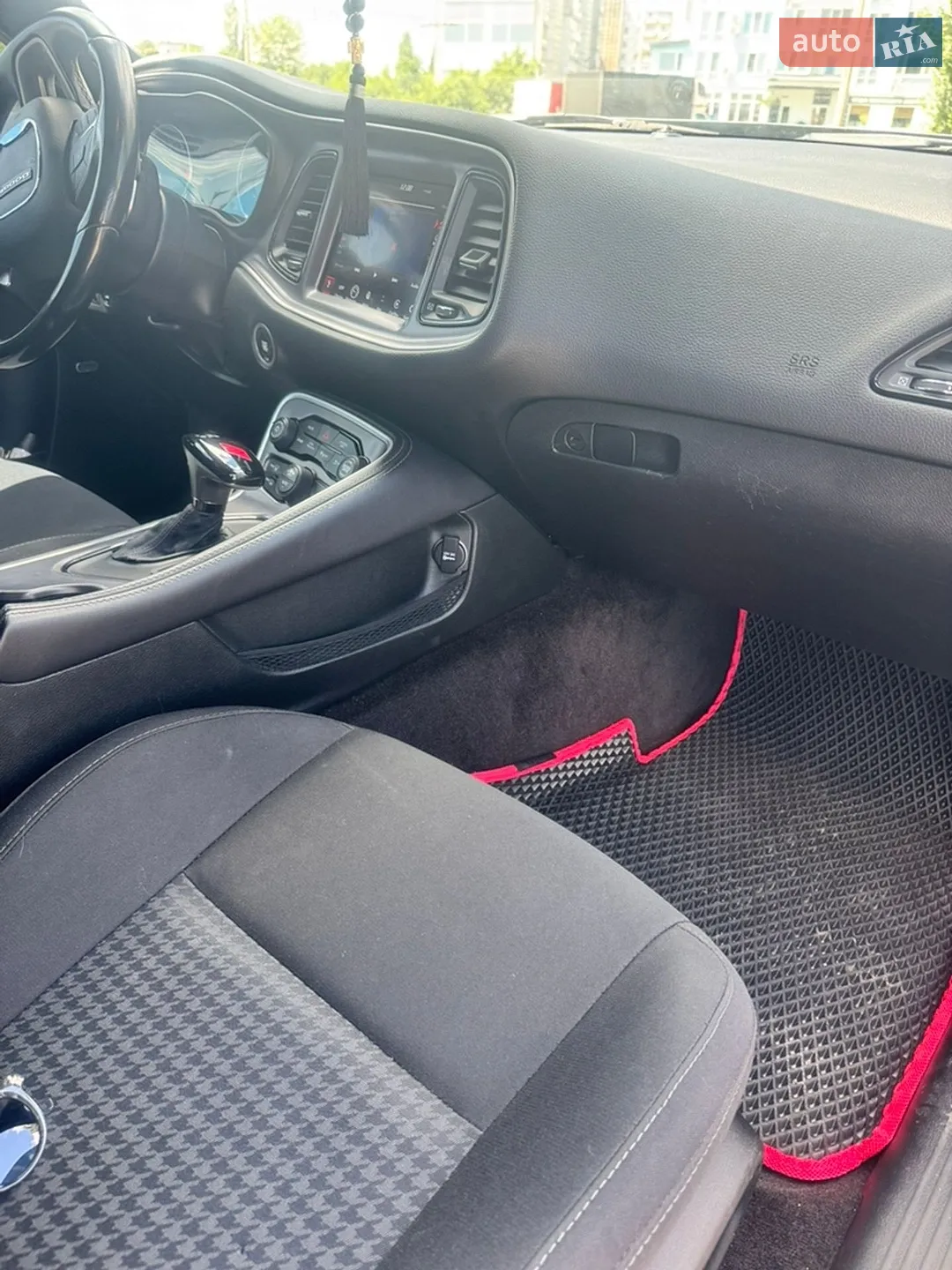 2019 Dodge Challenger - мініатюра 12