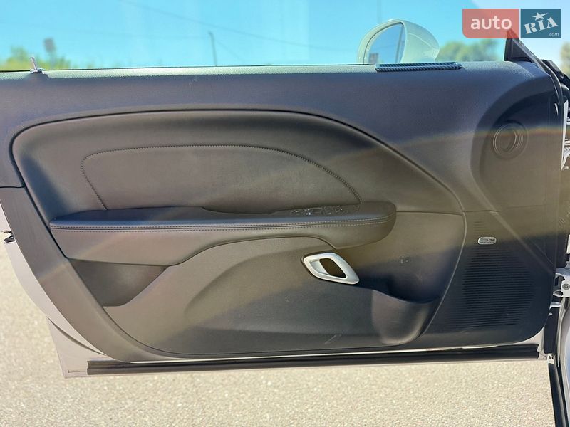 Купе Dodge Challenger 2016 в Киеве