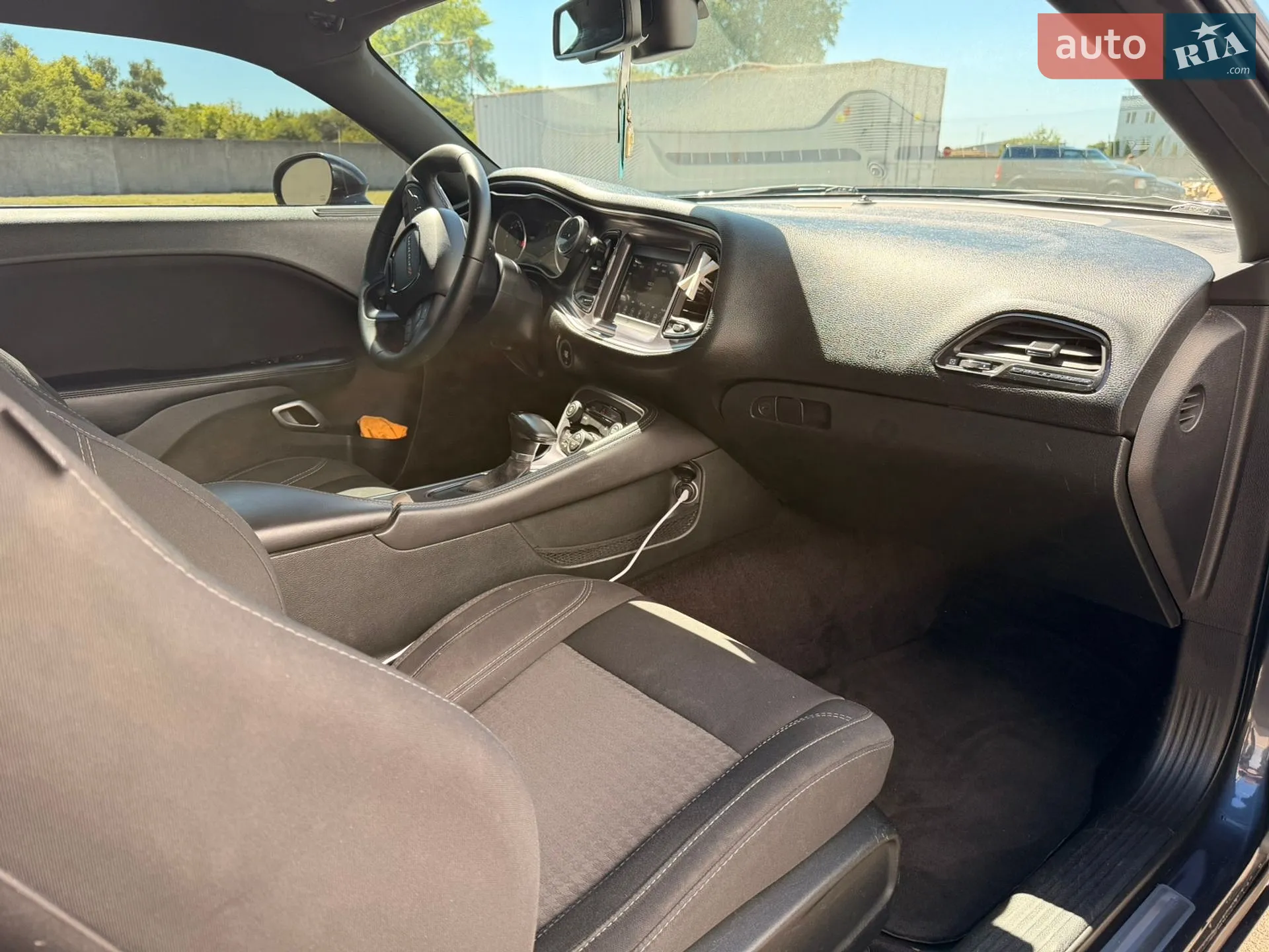 2018 Dodge Challenger - мініатюра 8