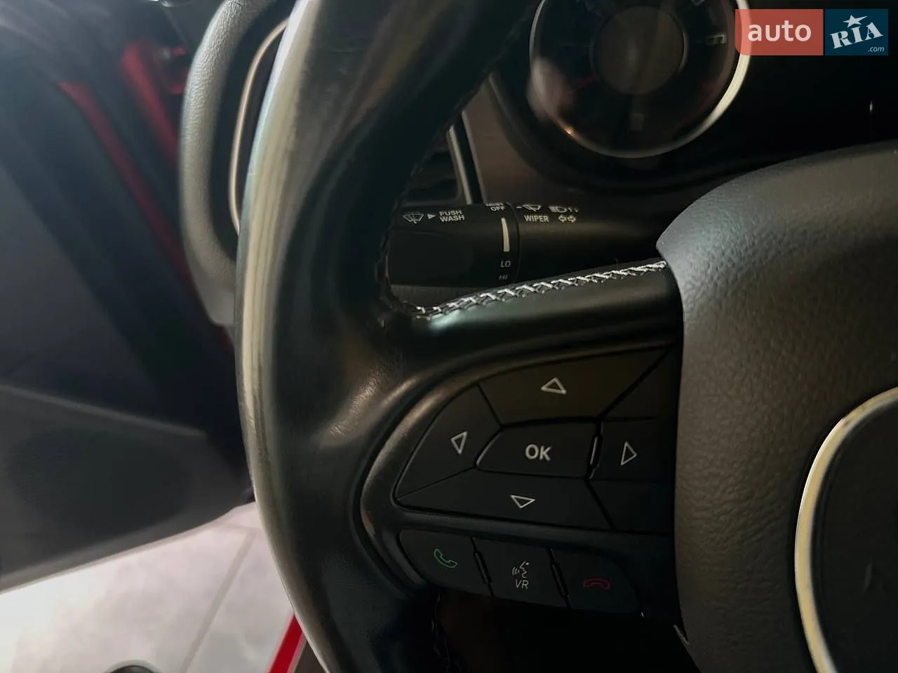 2016 Dodge Challenger - мініатюра 19