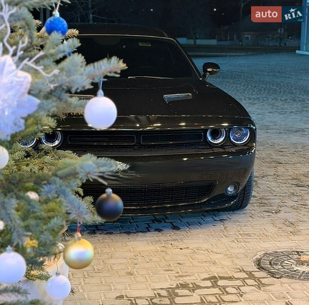 Dodge Challenger 2016
