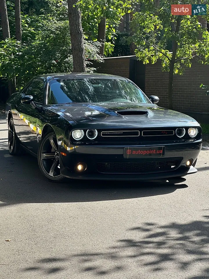 2018 Dodge Challenger - мініатюра 25