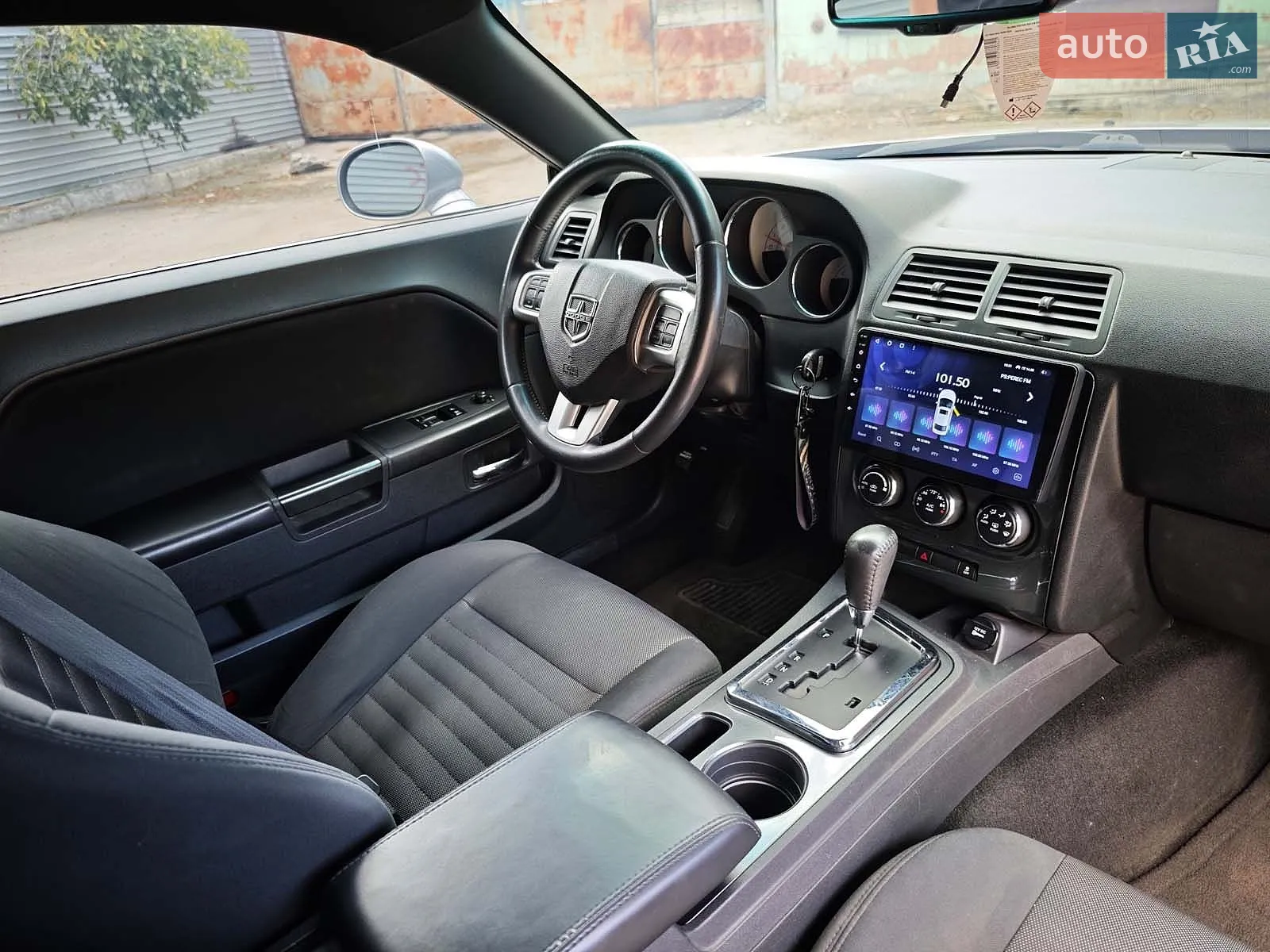 2014 Dodge Challenger - мініатюра 16