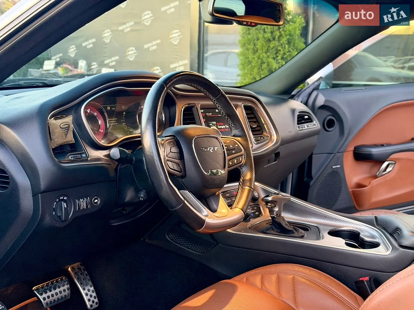 2019 Dodge Challenger - мініатюра 14