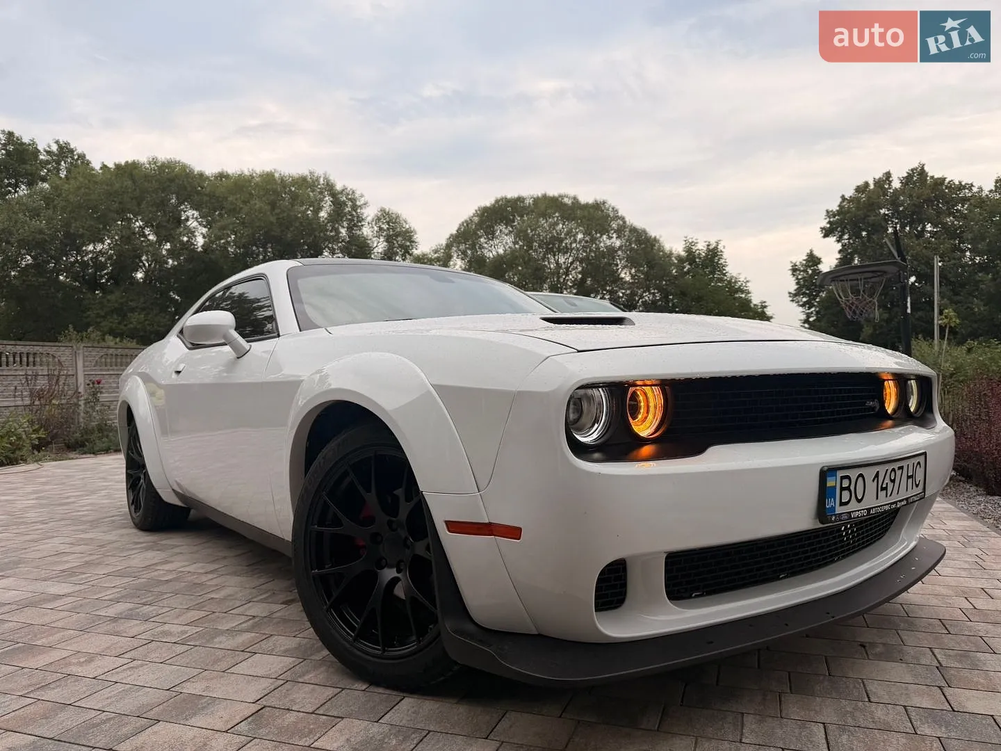 2017 Dodge Challenger - фото 1