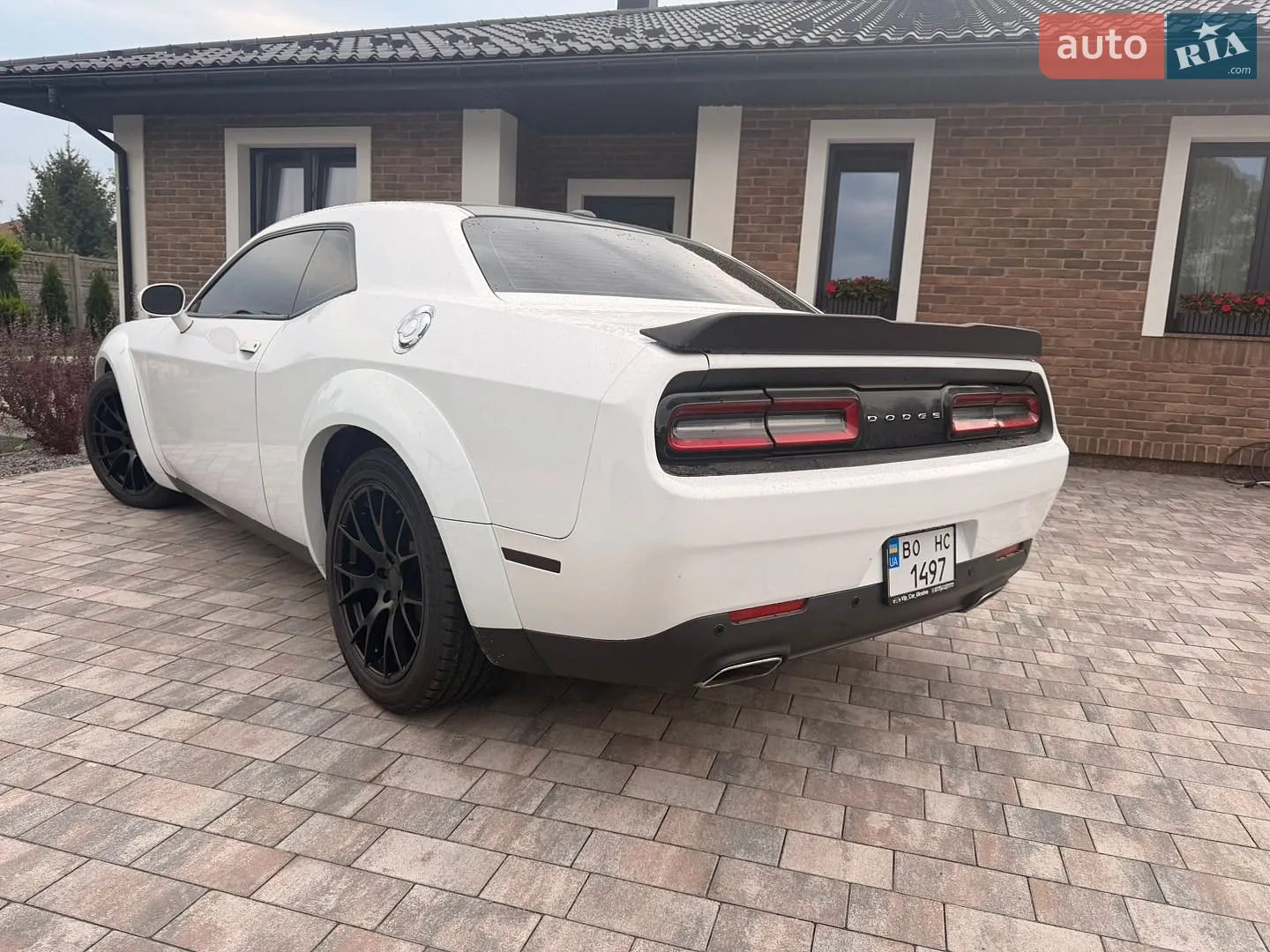 2017 Dodge Challenger - мініатюра 12
