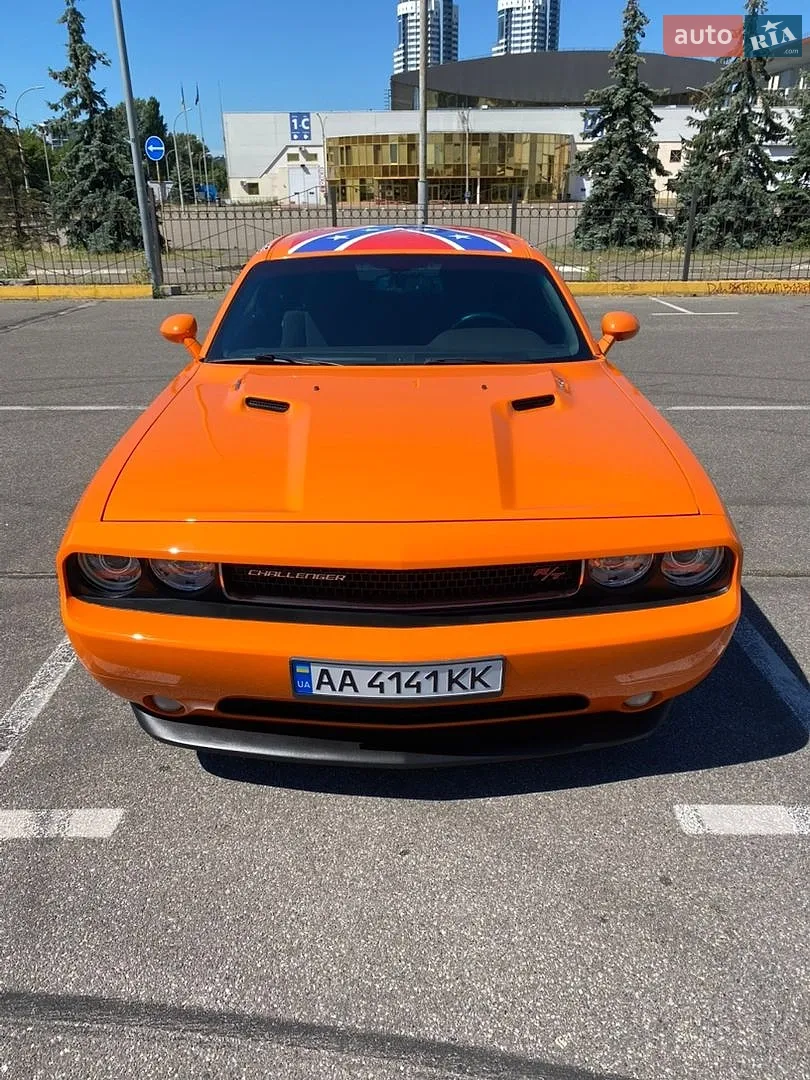 2014 Dodge Challenger - мініатюра 3