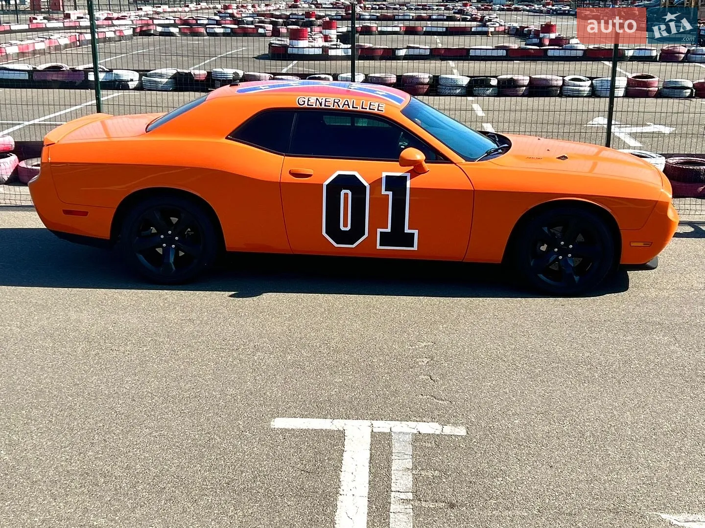 2014 Dodge Challenger - мініатюра 10