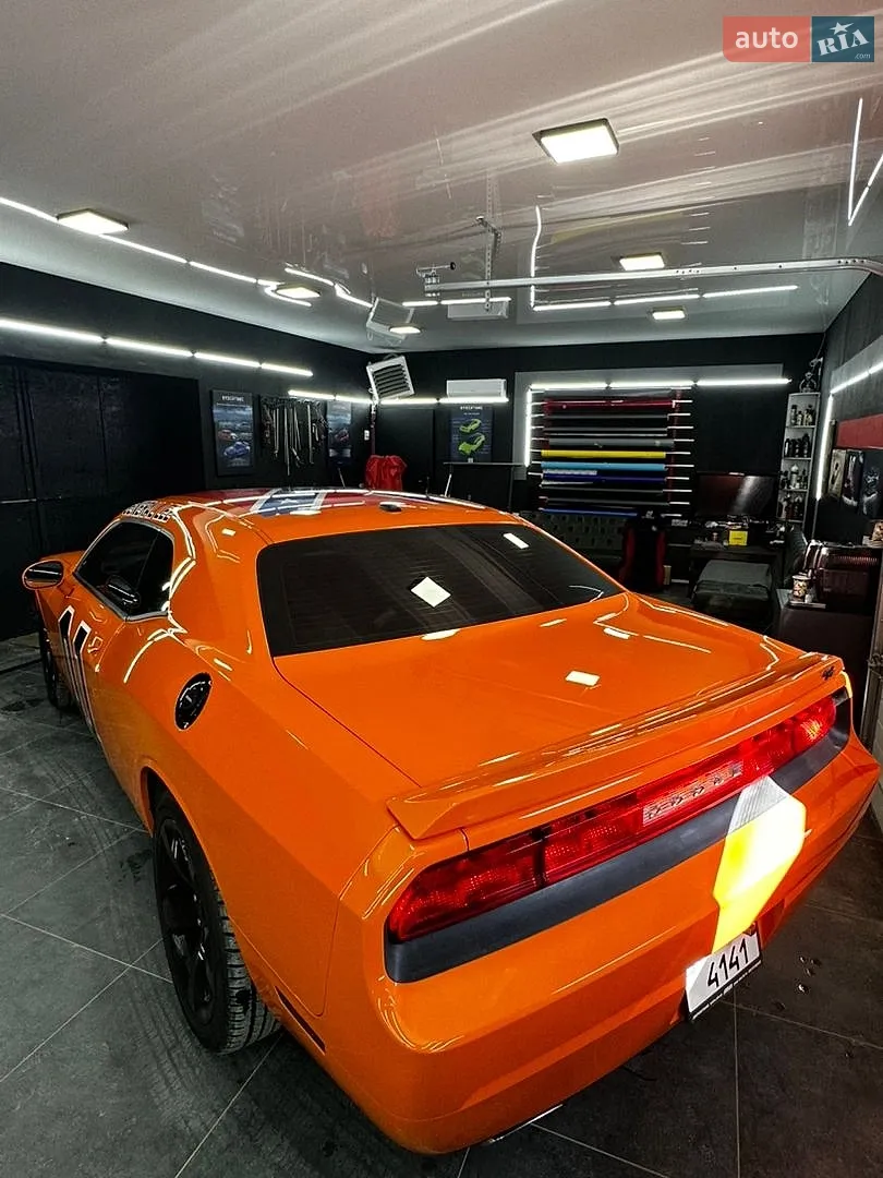 2014 Dodge Challenger - мініатюра 16