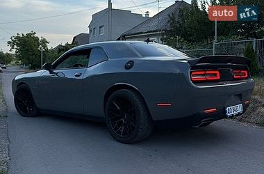 Купе Dodge Challenger 2018 в Ужгороде