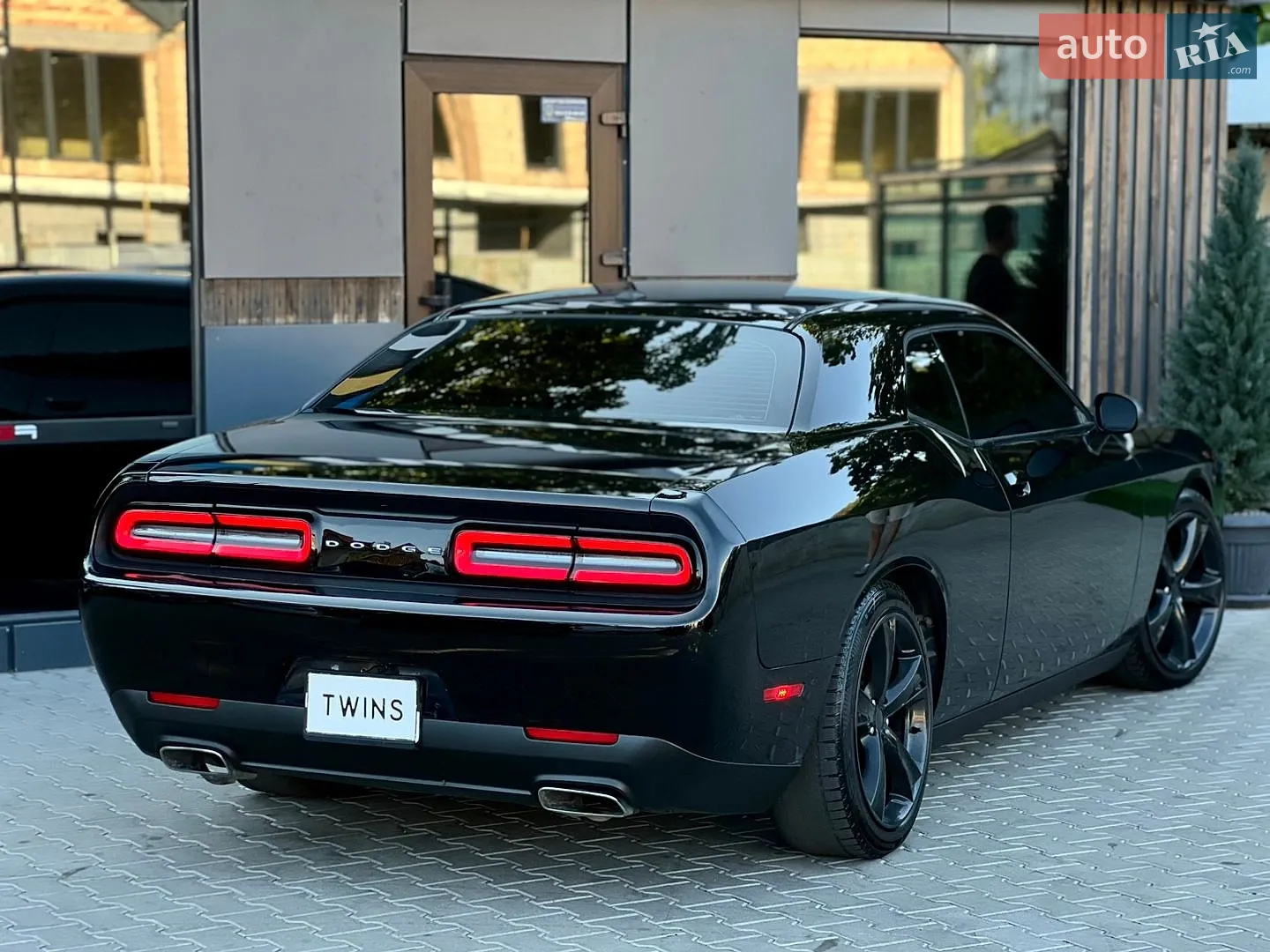 2016 Dodge Challenger - мініатюра 4