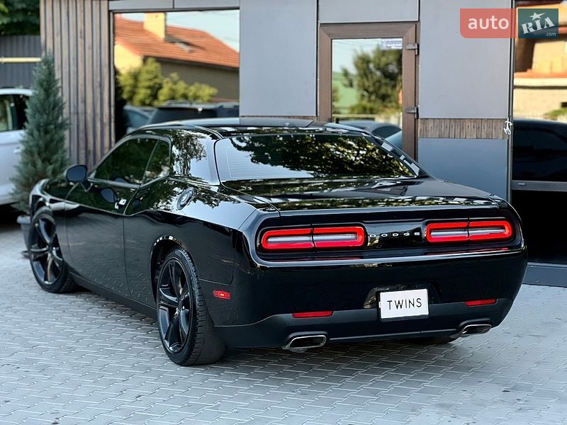 Купе Dodge Challenger 2016 в Одессе