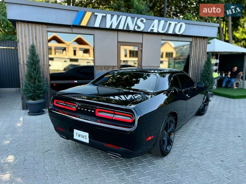 Купе Dodge Challenger 2016 в Одессе