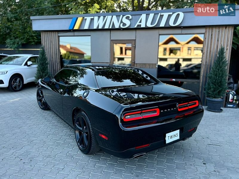 Купе Dodge Challenger 2016 в Одессе