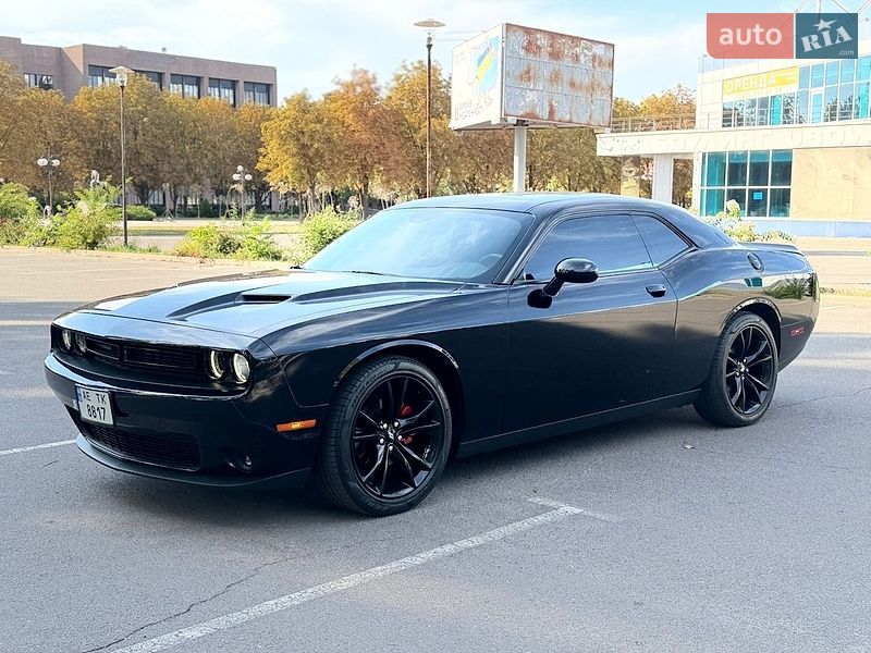 Купе Dodge Challenger 2018 в Кривом Роге