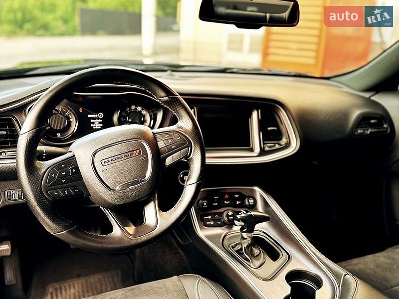 Купе Dodge Challenger 2018 в Кривом Роге