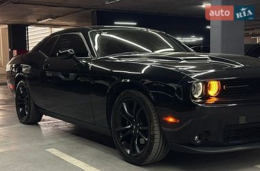Купе Dodge Challenger 2017 в Одесі