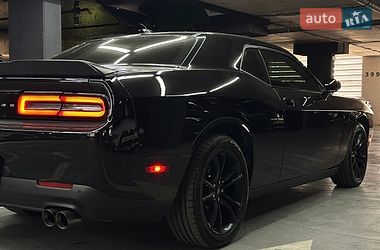 Купе Dodge Challenger 2017 в Одесі