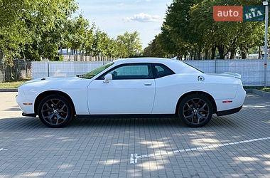 Купе Dodge Challenger 2019 в Днепре