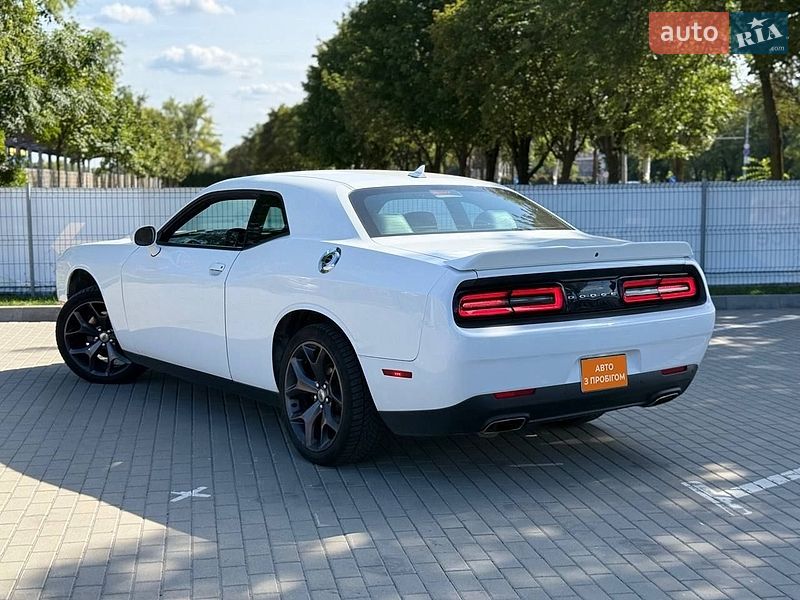 Купе Dodge Challenger 2019 в Днепре