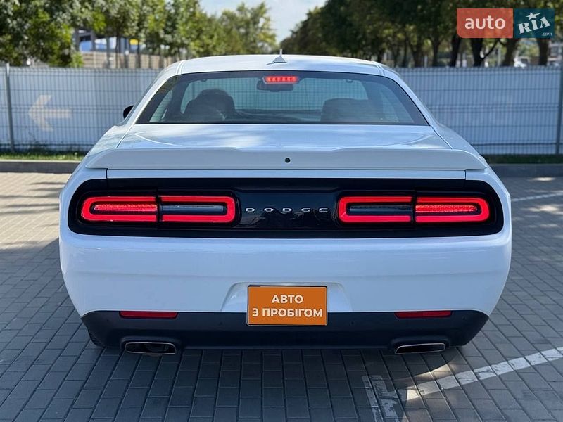 Купе Dodge Challenger 2019 в Днепре