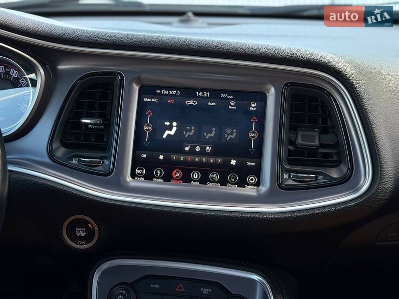Купе Dodge Challenger 2019 в Днепре