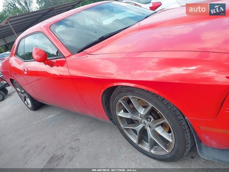 Купе Dodge Challenger 2022 в Виннице