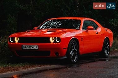 Купе Dodge Challenger 2023 в Киеве