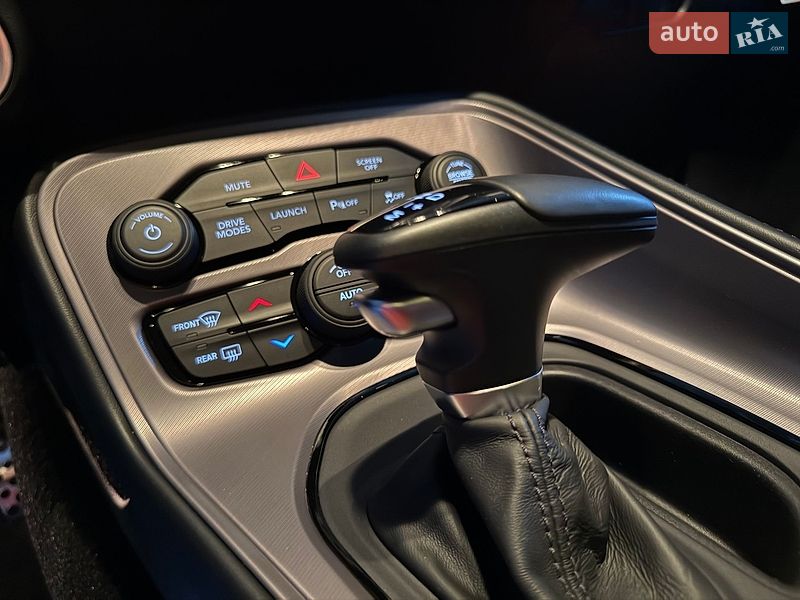 Купе Dodge Challenger 2023 в Киеве фото 17 Купе Dodge Challenger 2023 в Киеве