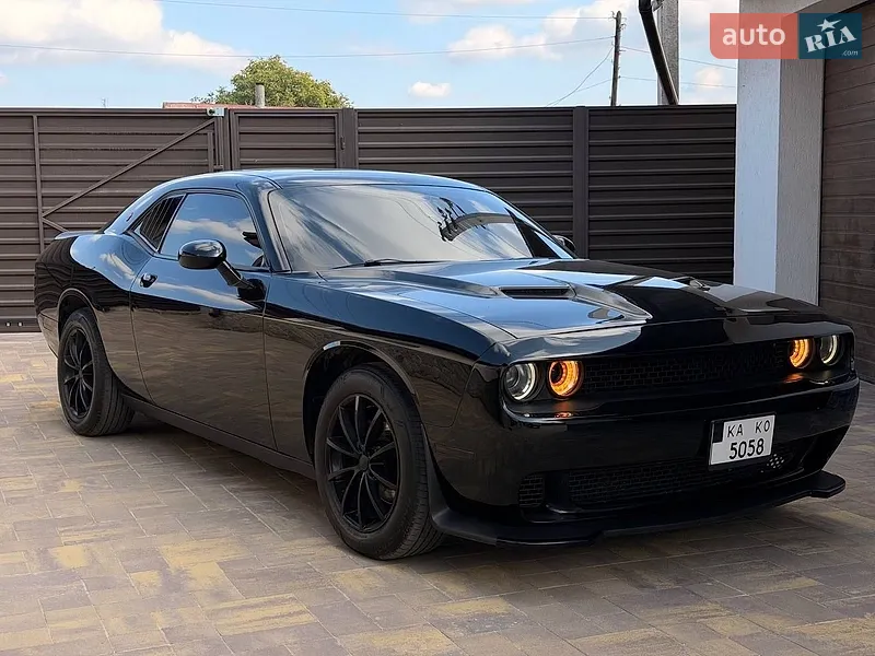 Dodge Challenger