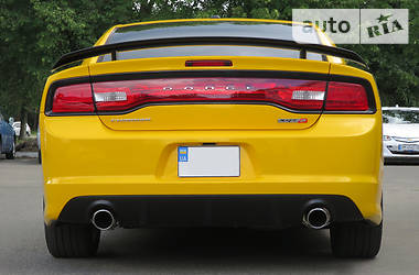 Седан Dodge Charger 2012 в 