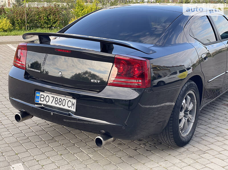 Седан Dodge Charger 2005 в Ивано-Франковске