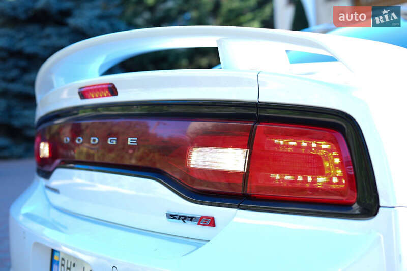 Седан Dodge Charger 2013 в Одесі