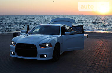 Седан Dodge Charger 2013 в Одесі