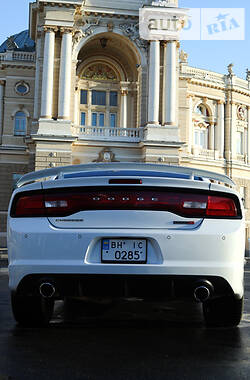 Седан Dodge Charger 2013 в Одесі