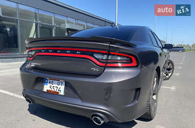 Седан Dodge Charger 2019 в Днепре