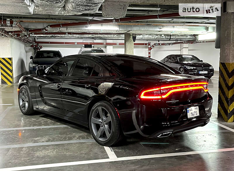 Седан Dodge Charger 2016 в Києві