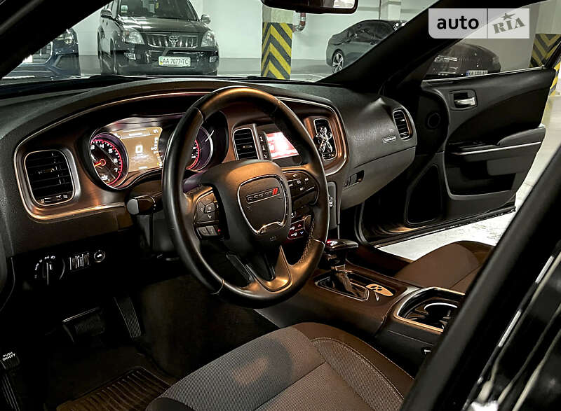Седан Dodge Charger 2016 в Києві