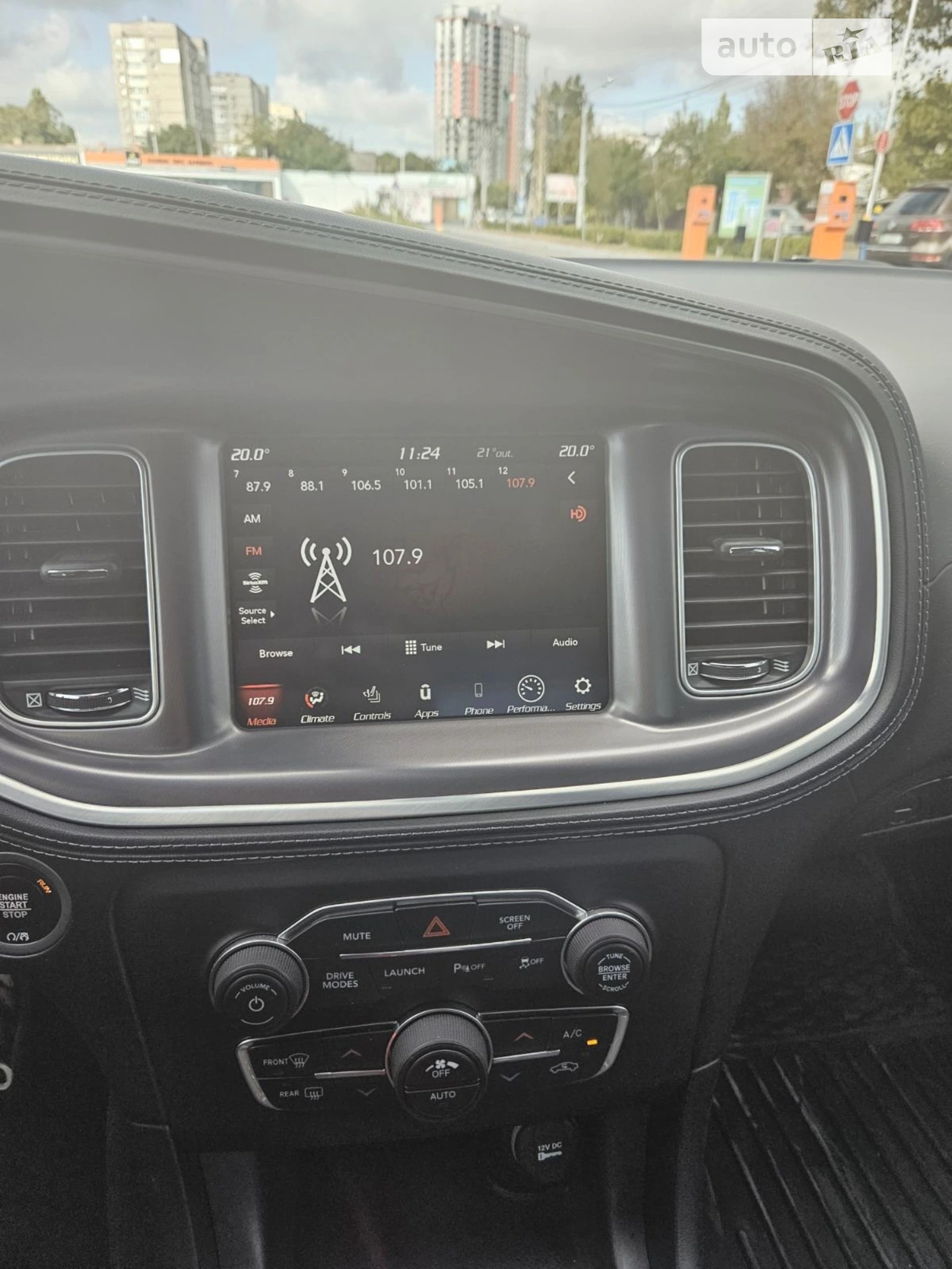 2020 Dodge Charger - мініатюра 34
