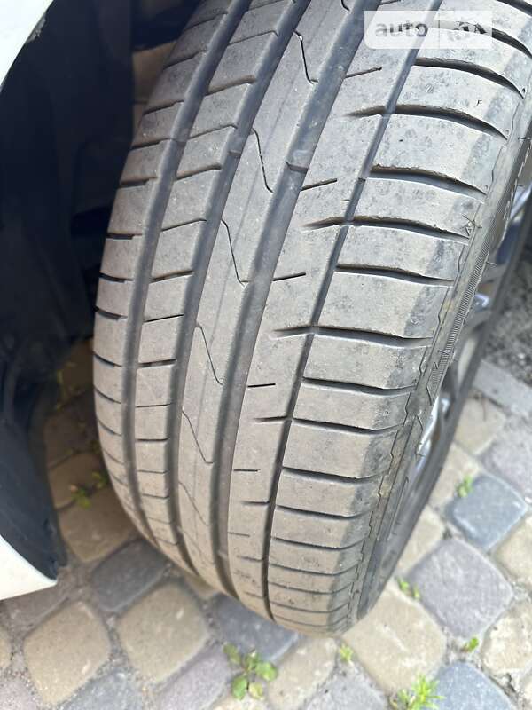 Седан Dodge Charger 2017 в Харкові фото 30 Седан Dodge Charger 2017 в Харкові