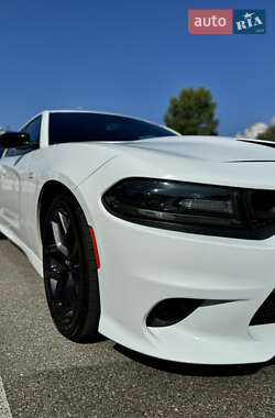 Седан Dodge Charger 2020 в 